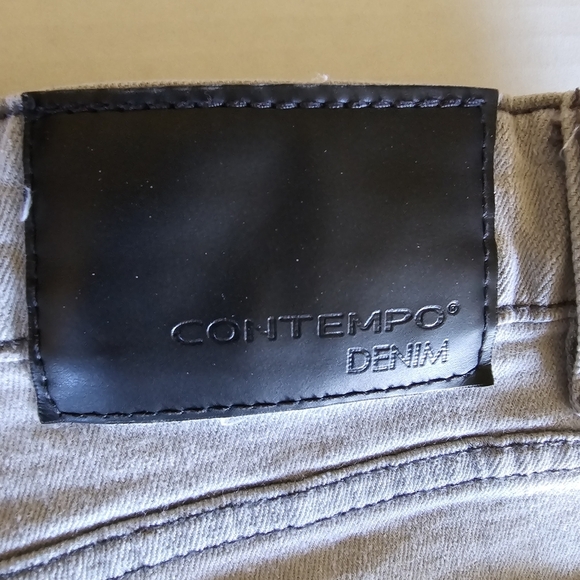 Men's Light Gray Jean Shorts - Picture 6 of 8